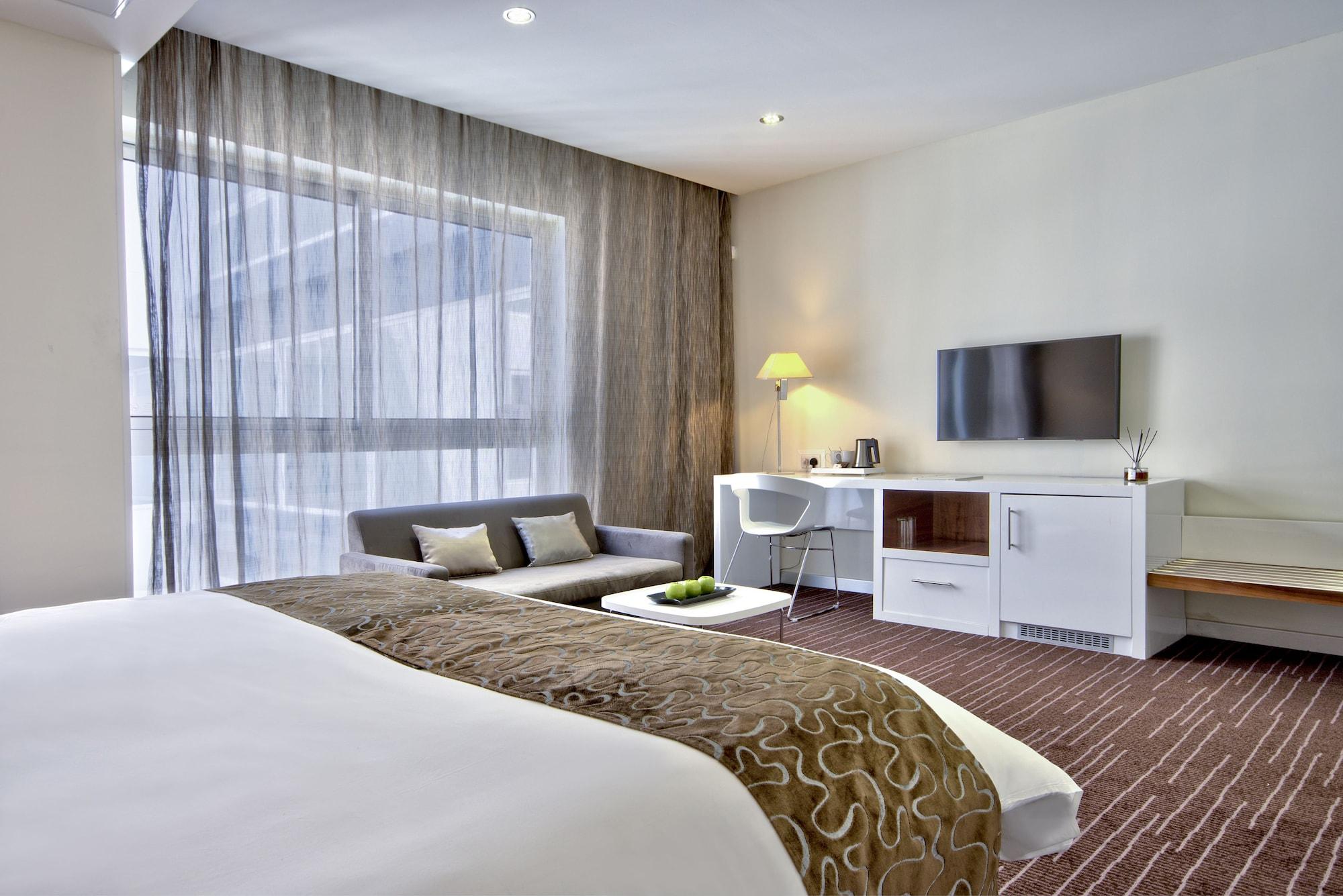 The George, Urban Boutique Hotel Saint Julian's Exterior photo