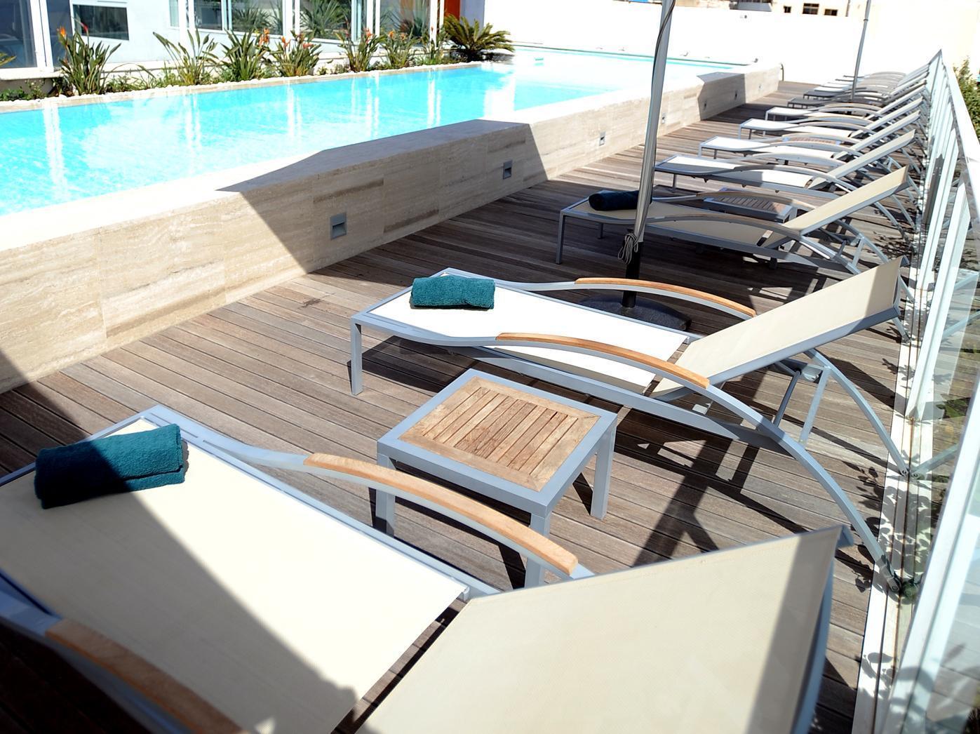 The George, Urban Boutique Hotel Saint Julian's Exterior photo